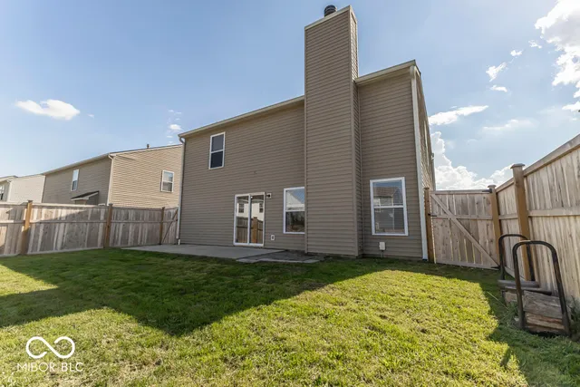 $279,900 | 638 Harvest Meadow Way, New Whiteland, IN 46184