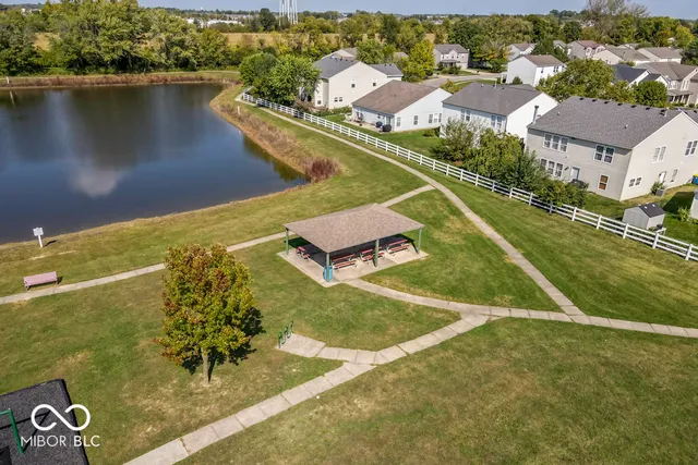 $279,900 | 638 Harvest Meadow Way, New Whiteland, IN 46184