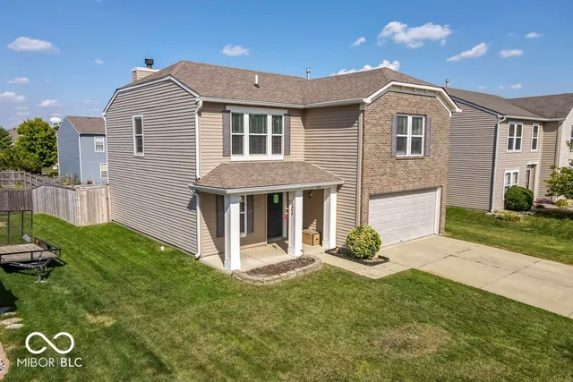 $279,900 | 638 Harvest Meadow Way, New Whiteland, IN 46184