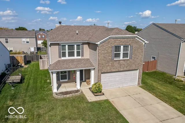 $279,900 | 638 Harvest Meadow Way, New Whiteland, IN 46184