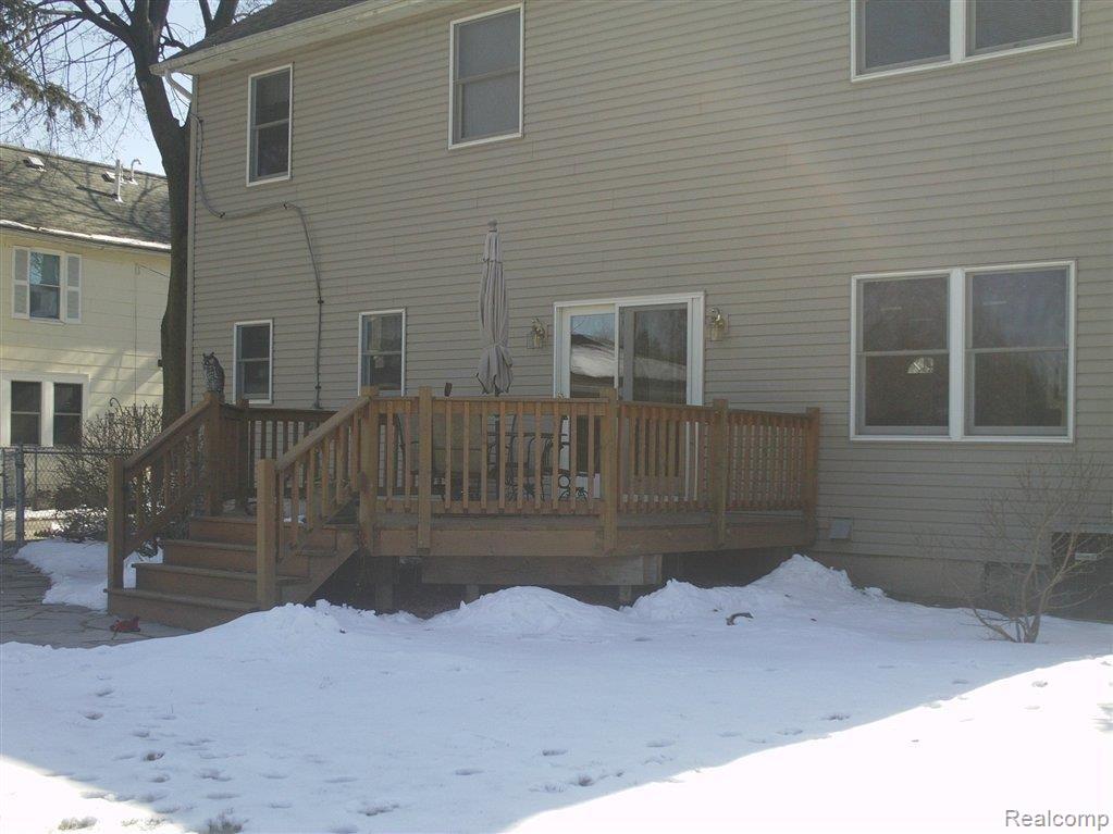 86 Vernier Road Grosse Pointe, MI 48236 - Photo 5 of 25 IMAG1346.JPG