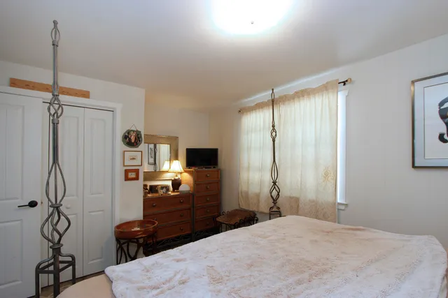 $1,155,000 | 70 Deerfield Lane, Eastham, MA 02642