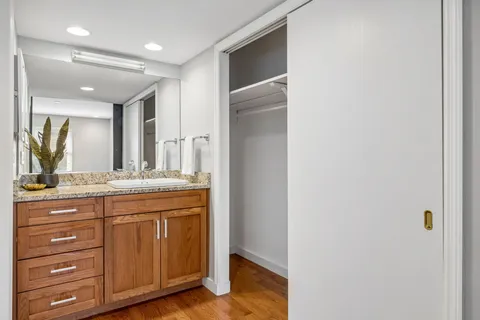 $350,000 | 5025 Hillsboro Pike, Unit 6D, Nashville, TN 37215
