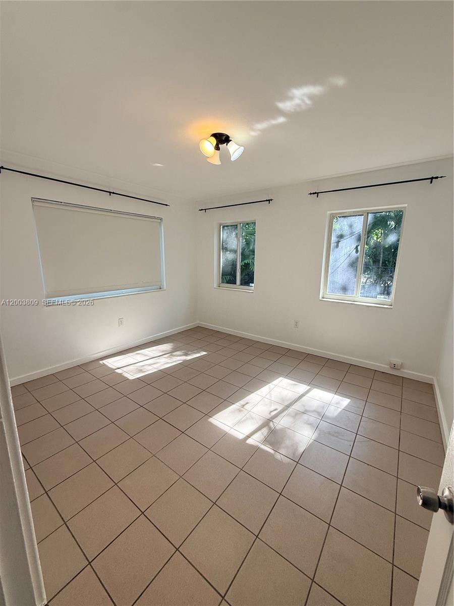 3031 Center Street Miami, FL 33133 - Photo 4 of 8 Master bedroom