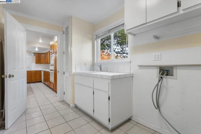 $1,149,999 | 441 Sycamore Hill Drive, Danville, CA 94526