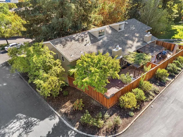 $1,149,999 | 441 Sycamore Hill Drive, Danville, CA 94526