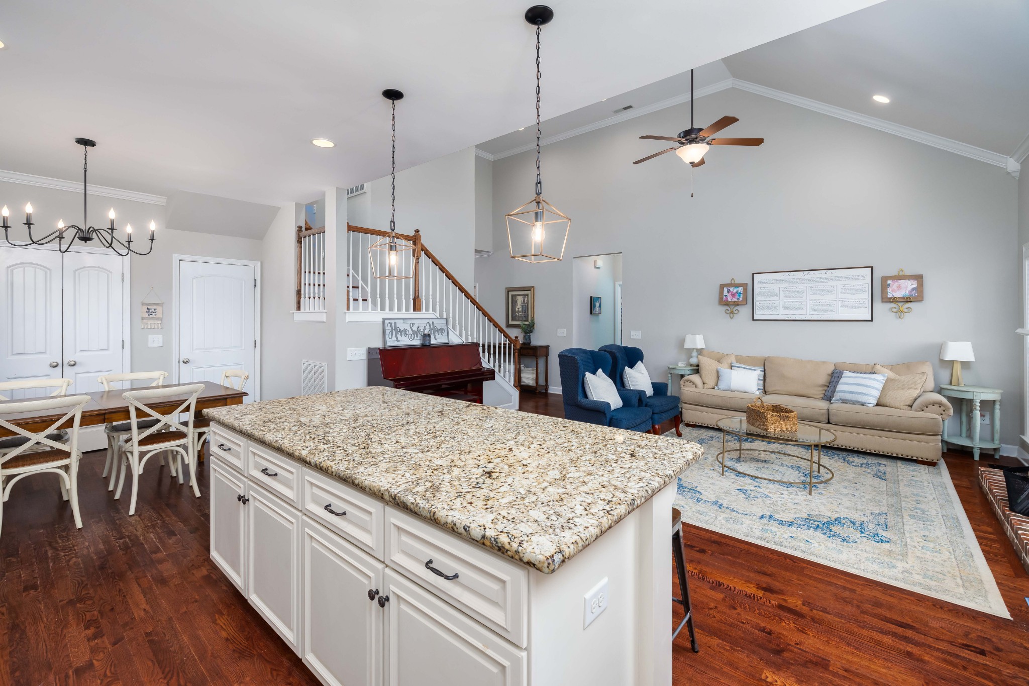 8007 Ragusa Circle Spring Hill, TN 37174 - Photo 5 of 33 Gallery Image 5