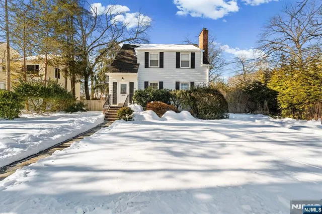 $4,700 | 80 Prospect Avenue, Westwood, NJ 07675