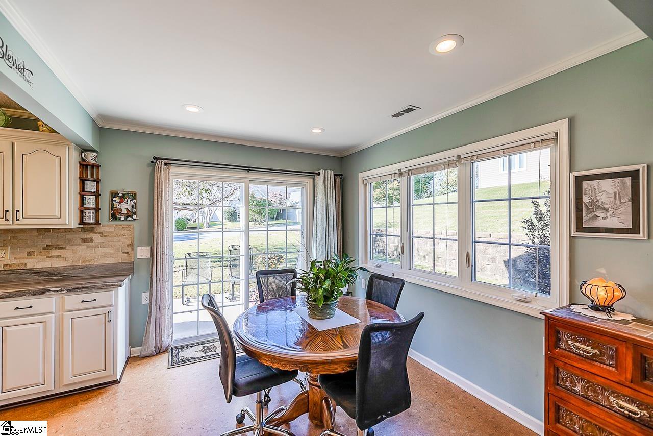 12 Stone Meadow Road Greenville, SC 29615 - Photo 16 of 27 Gallery Image 16