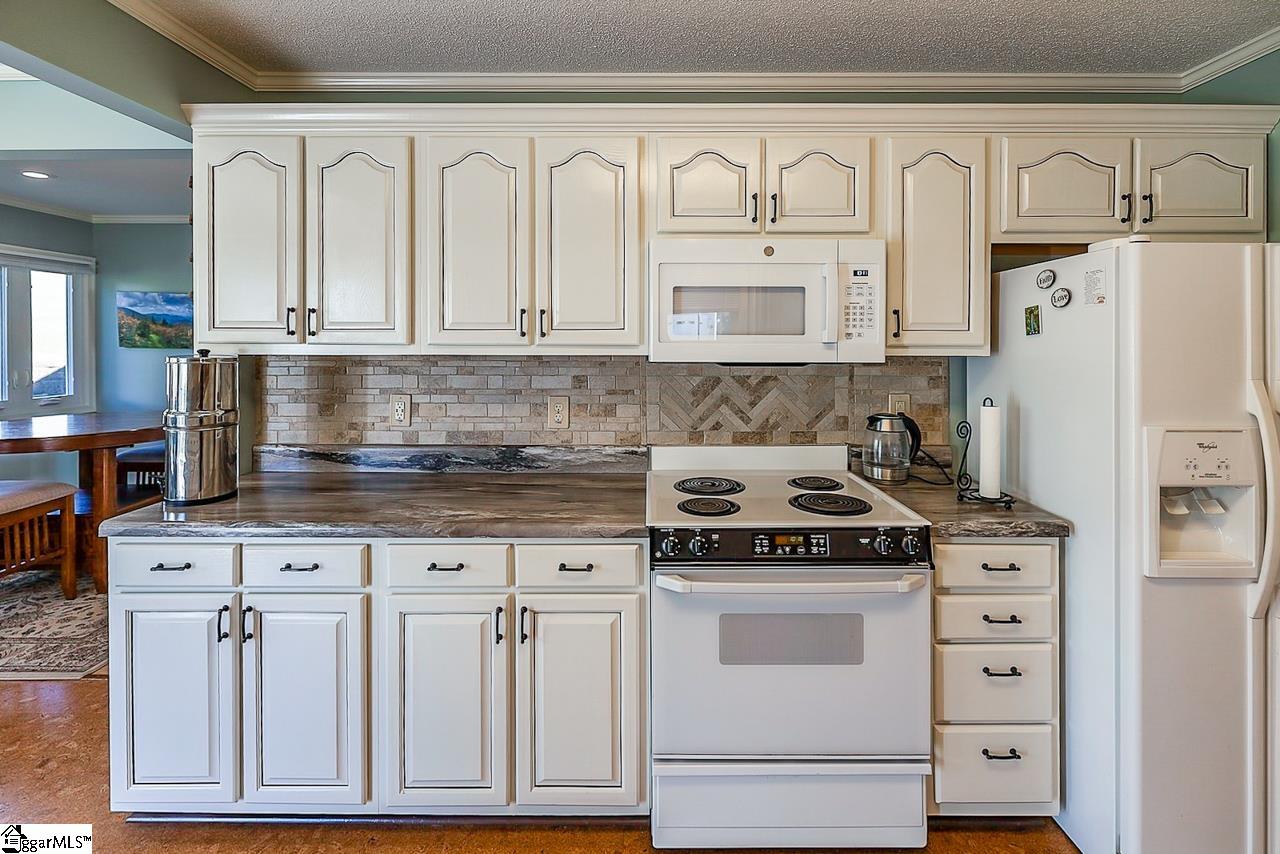 12 Stone Meadow Road Greenville, SC 29615 - Photo 21 of 27 Gallery Image 21