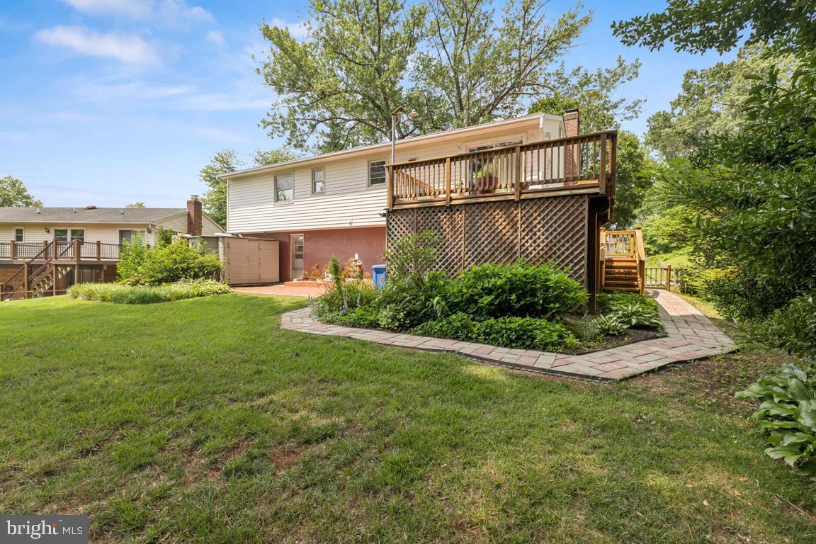 13229 Delaney Road Woodbridge, VA 22193 - Photo 24 of 26 Gallery Image 24