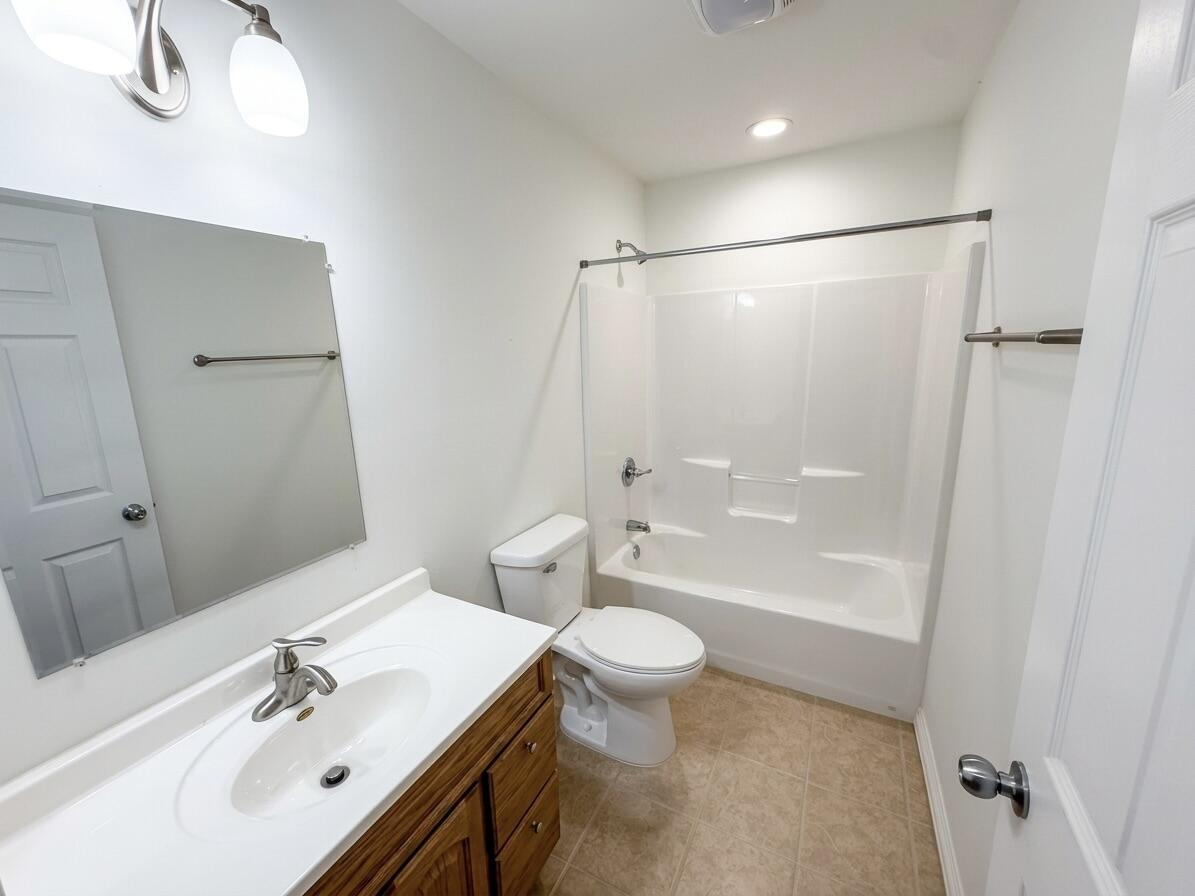 94 Riviera Drive Michigan City, IN 46360 - Photo 14 of 15 1195x896