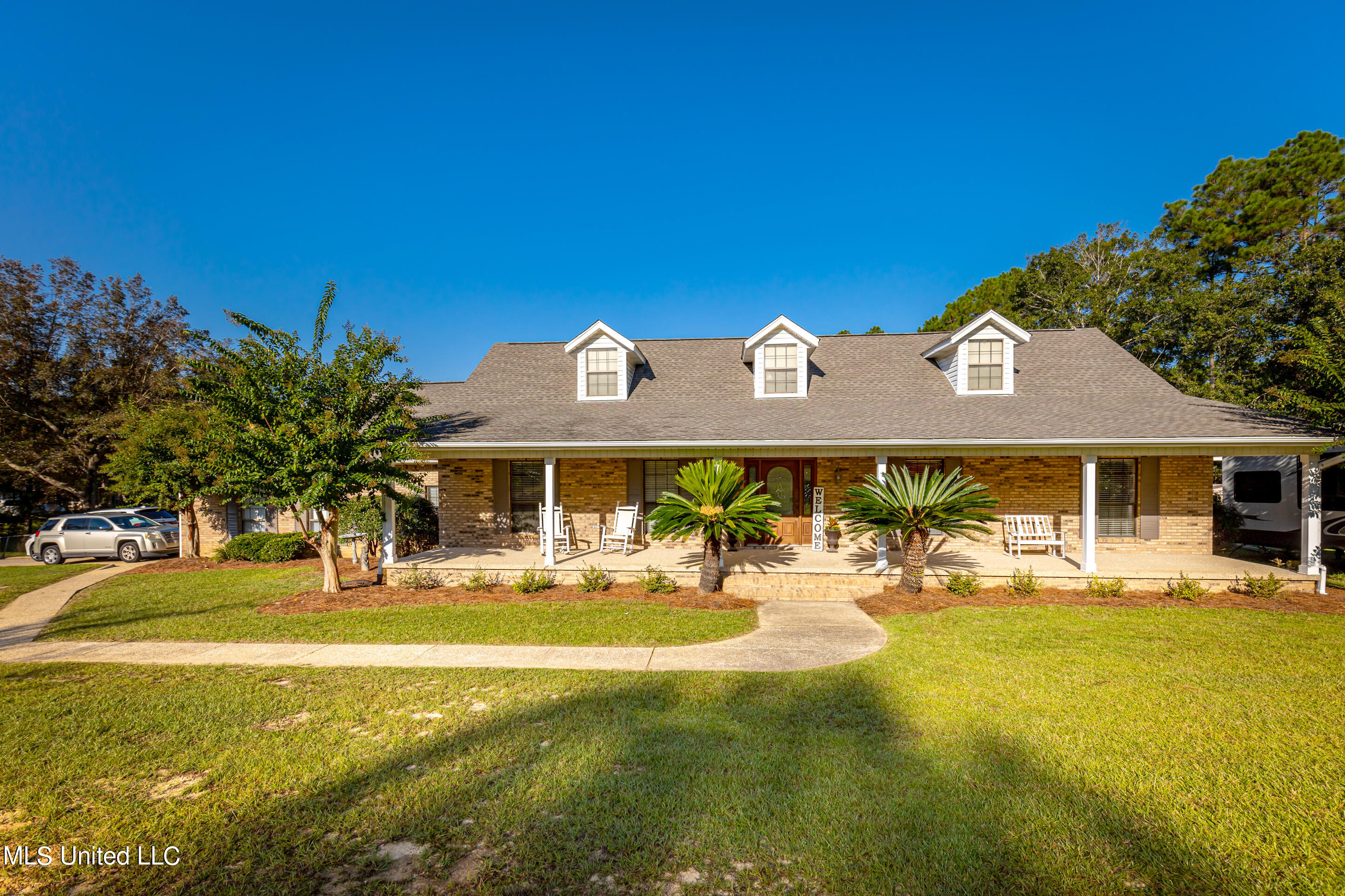 14115 Lorraine Road Biloxi, MS 39532 - Photo 1 of 76 IMG_0089