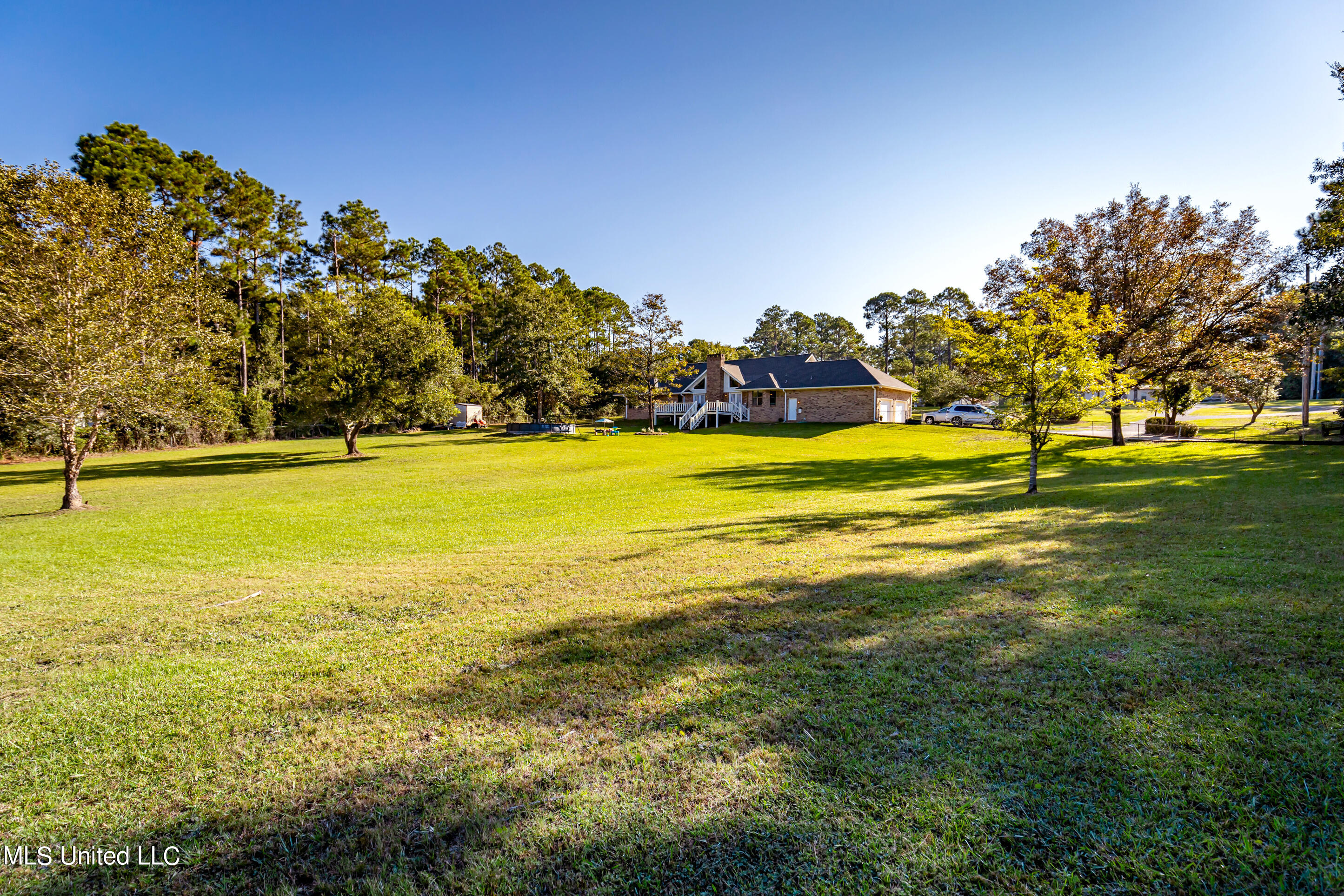 14115 Lorraine Road Biloxi, MS 39532 - Photo 6 of 76 IMG_0191