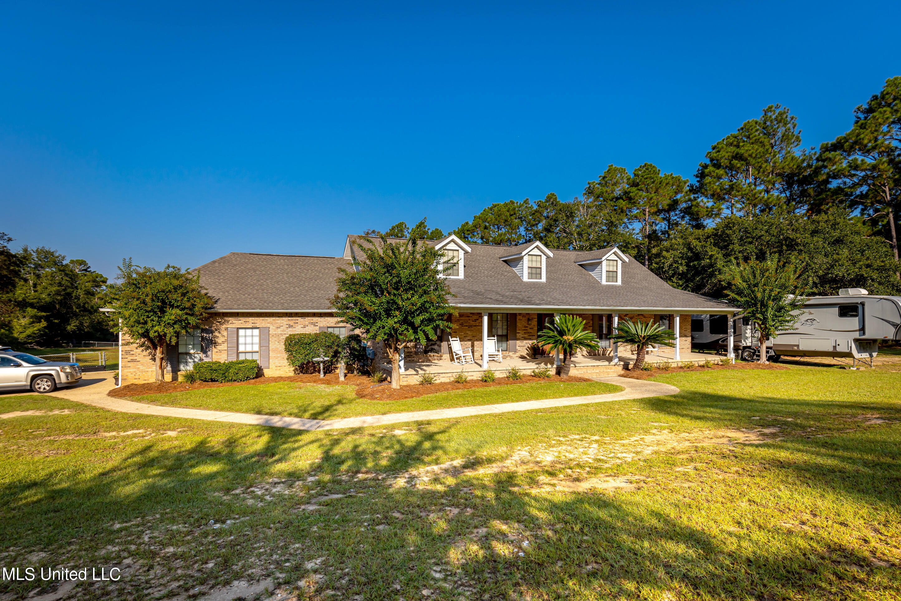 14115 Lorraine Road Biloxi, MS 39532 - Photo 7 of 76 IMG_0086
