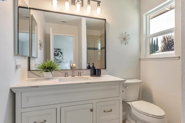 $1,275,000 | 295 Esmeralda Court, San Jose, CA 95116