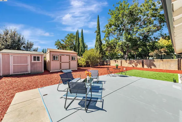 $1,275,000 | 295 Esmeralda Court, San Jose, CA 95116