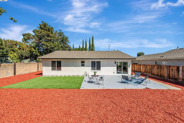 $1,275,000 | 295 Esmeralda Court, San Jose, CA 95116