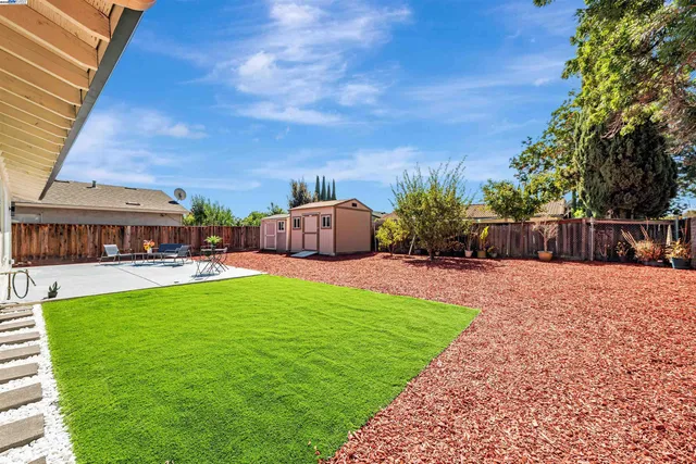 $1,275,000 | 295 Esmeralda Court, San Jose, CA 95116