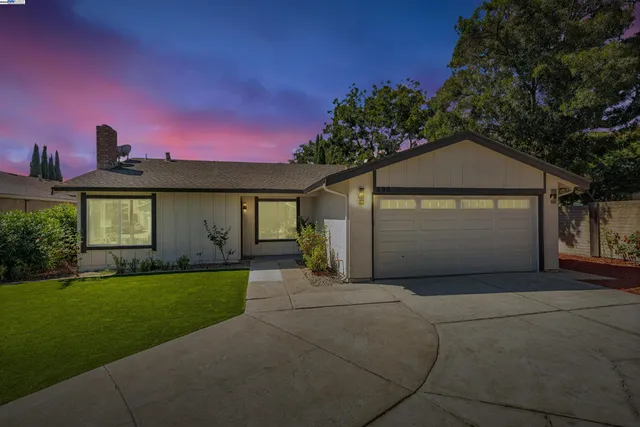 $1,275,000 | 295 Esmeralda Court, San Jose, CA 95116