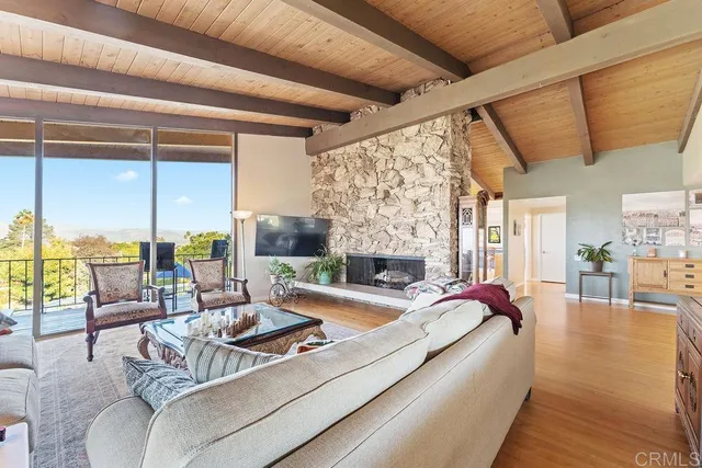 $2,000,000 | 9874 Summit Drive, La Mesa, CA 91941