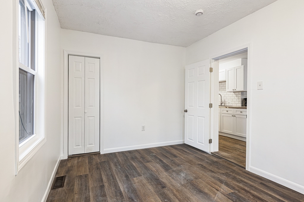 93 Warren Street, Unit 1 Fall River, MA 02721 - Photo 15 of 19