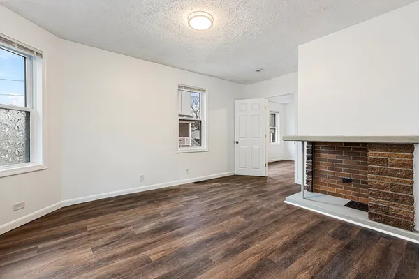 $2,000 | 93 Warren Street, Unit 1, Fall River, MA 02721