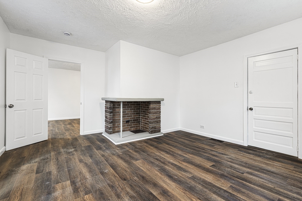 93 Warren Street, Unit 1 Fall River, MA 02721 - Photo 5 of 19