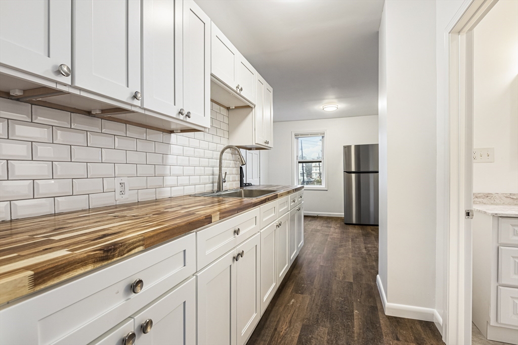 93 Warren Street, Unit 1 Fall River, MA 02721 - Photo 8 of 19