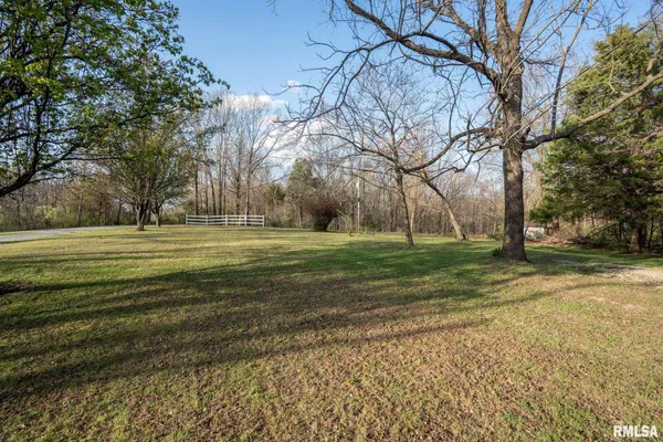 $160,000 | 685 1750 North, Galatia, IL 62935