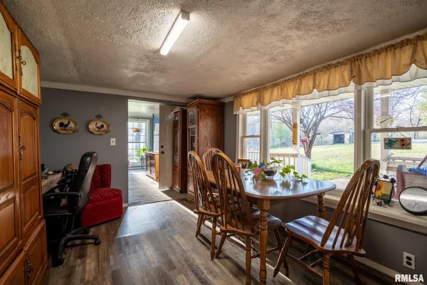 $160,000 | 685 1750 North, Galatia, IL 62935