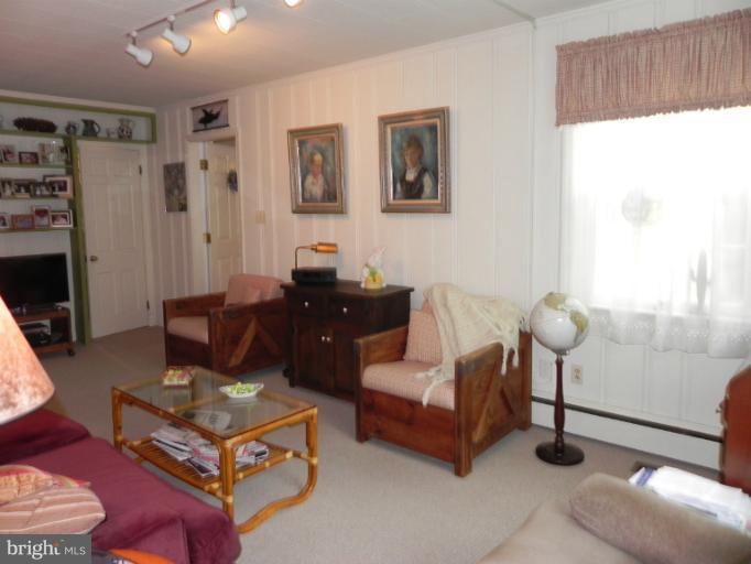 818 Hatherleigh Road Baltimore, MD 21212 - Photo 23 of 30 Family Room
