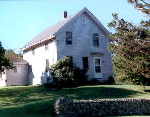 129 Quannacut Road Westerly, RI 02891 - Photo 1 of 1 Exterior Front.