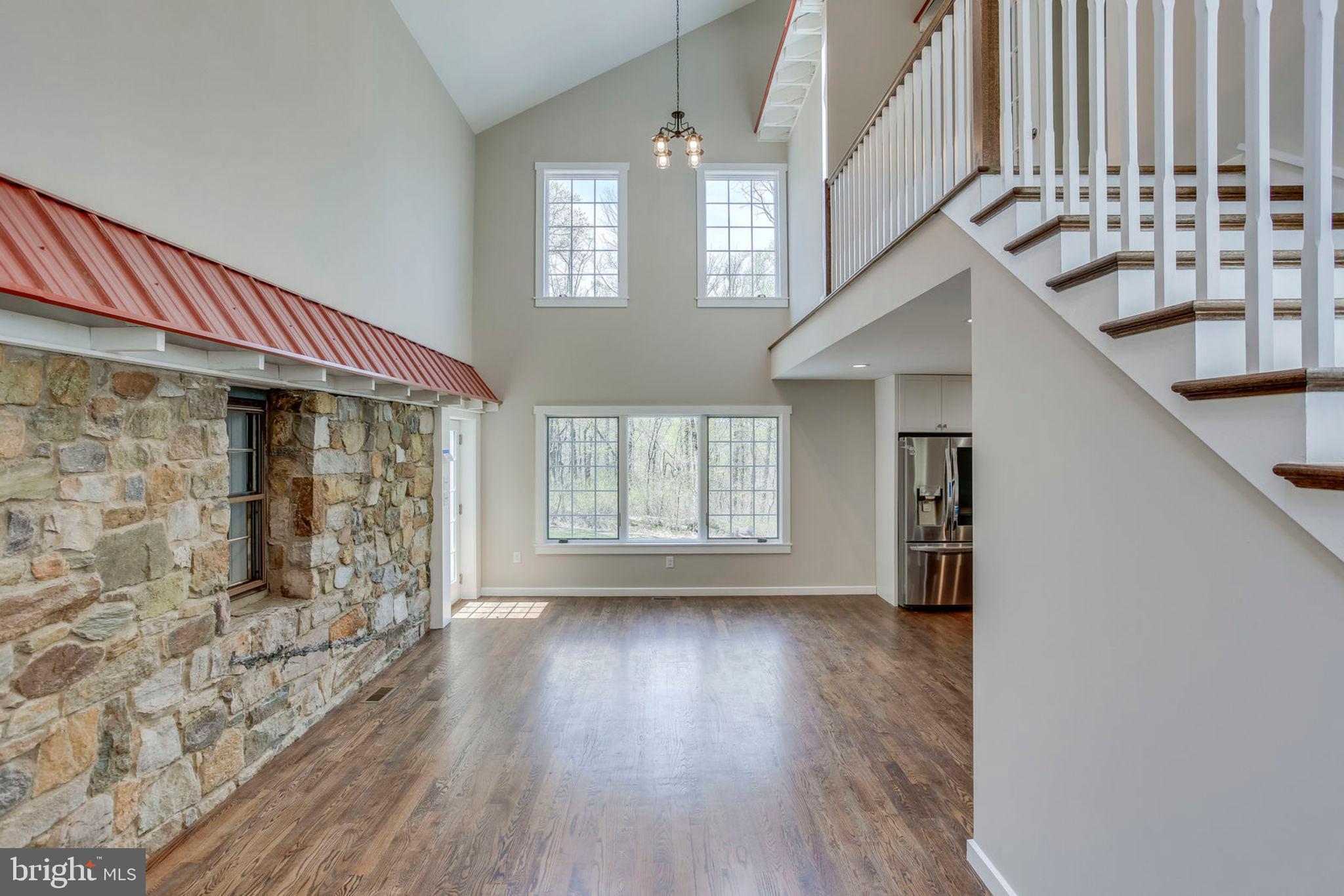 19055 Blue Ridge Mountain Road Bluemont, VA 20135 - Photo 28 of 84