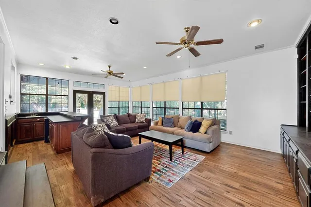 $450,000 | 277 Creekwood Drive, Lancaster, TX 75146