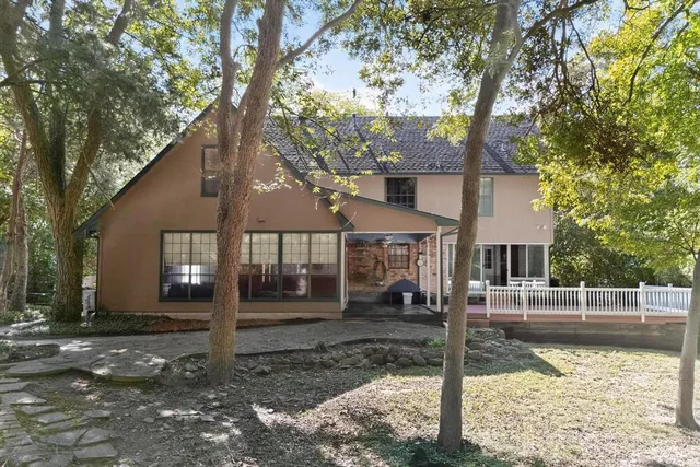 $450,000 | 277 Creekwood Drive, Lancaster, TX 75146