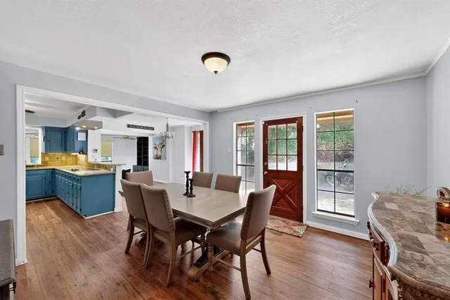 $450,000 | 277 Creekwood Drive, Lancaster, TX 75146