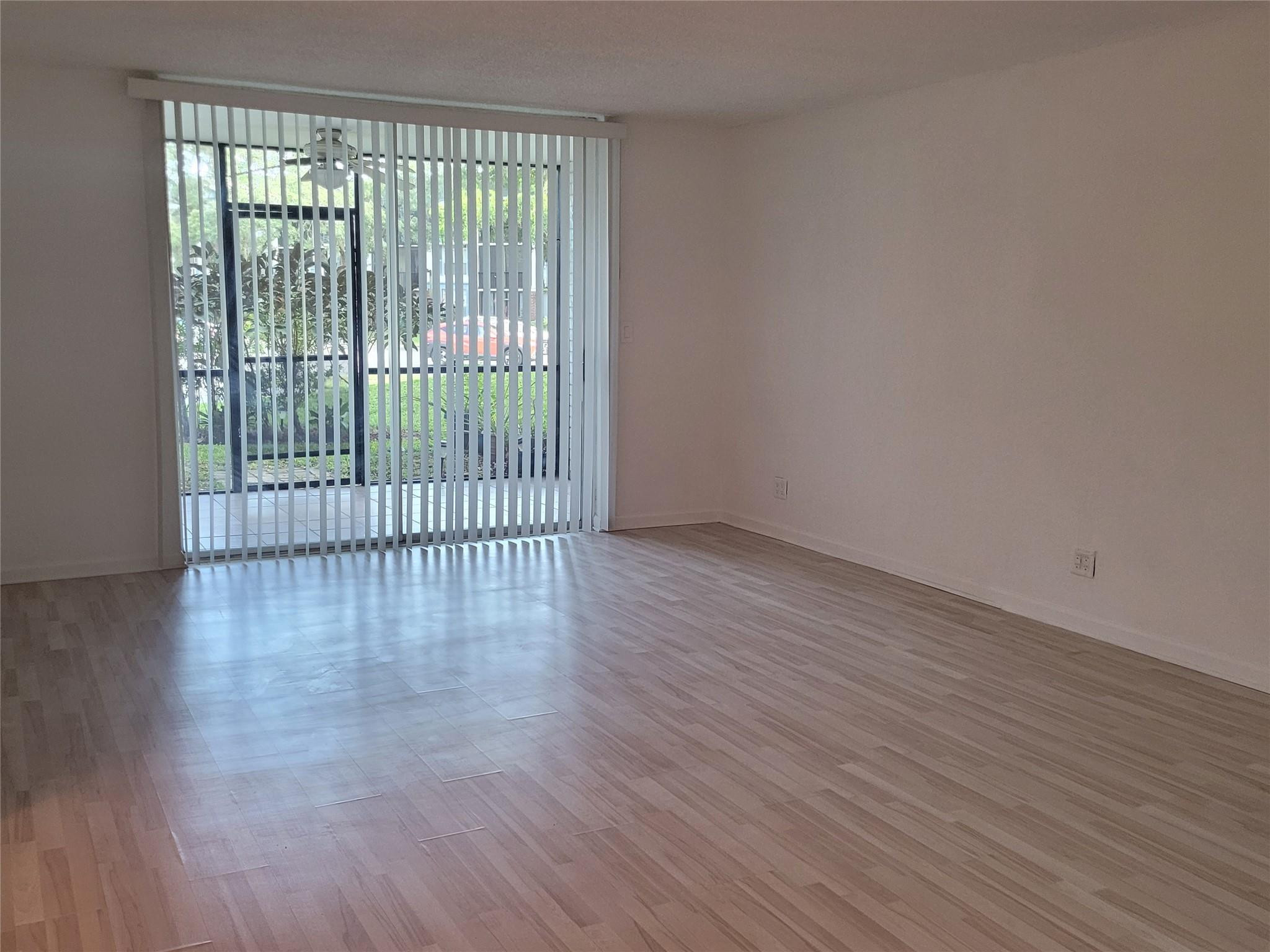 3650 Inverrary Drive, Unit 1U Lauderhill, FL 33319 - Photo 10 of 14 Photo 10