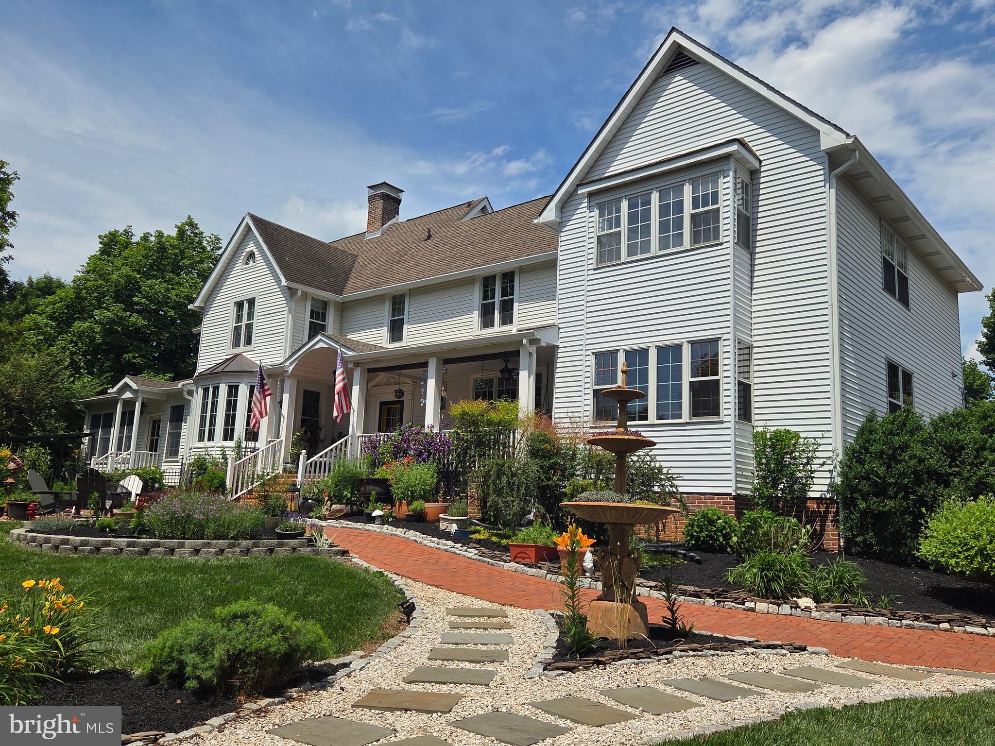 613 Roland Avenue Bel Air, MD 21014 - Photo 2 of 44 Beautiful landscaping
