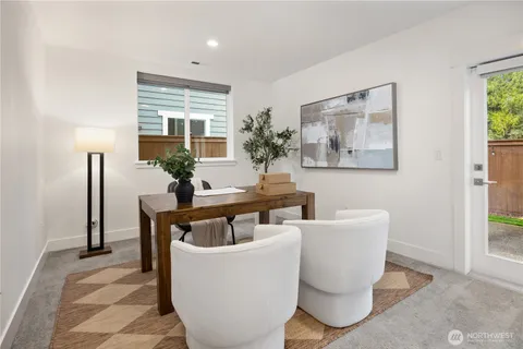 $1,099,000 | 18601 46th Avenue Southeast, Bothell, WA 98012