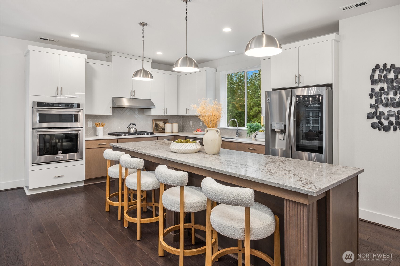 18601 46th Avenue Southeast Bothell, WA 98012 - Photo 7 of 31