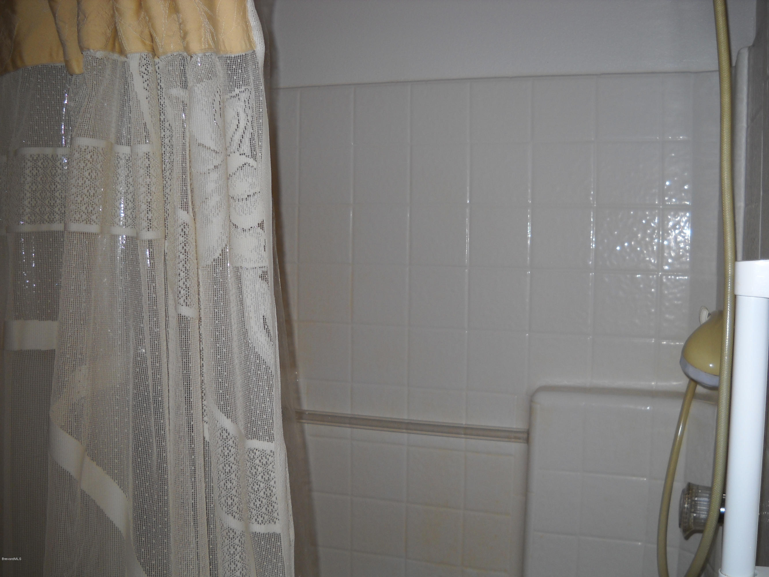 731 Schuster Road Southwest Palm Bay, FL 32908 - Photo 13 of 14 Master Shower
