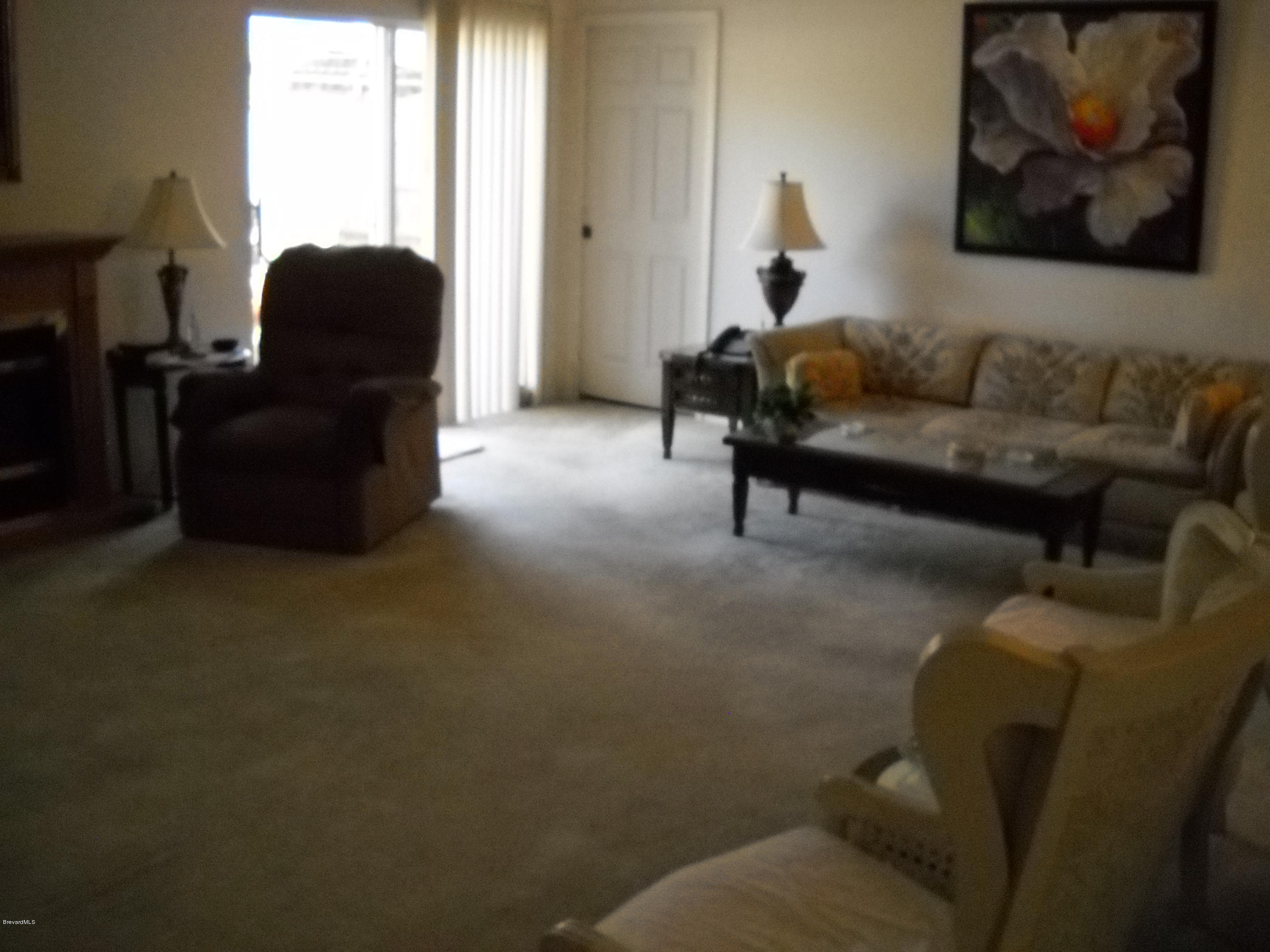 731 Schuster Road Southwest Palm Bay, FL 32908 - Photo 8 of 14 Family room