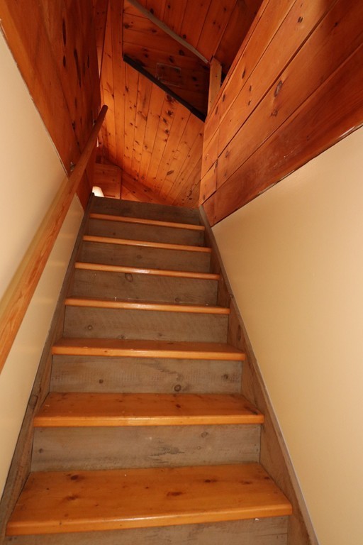 36 Ide-Ho Lane Eastham, MA 02642 - Photo 18 of 30 a view of entryway