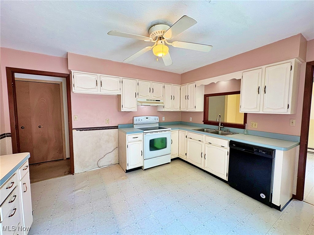10511 Darrow Road Vermilion, OH 44089 - Photo 12 of 43