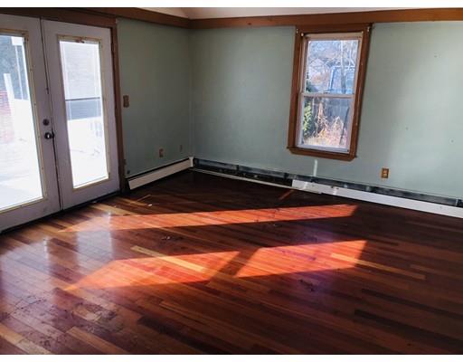 33 Beeden Road Westport, MA 02790 - Photo 4 of 15
