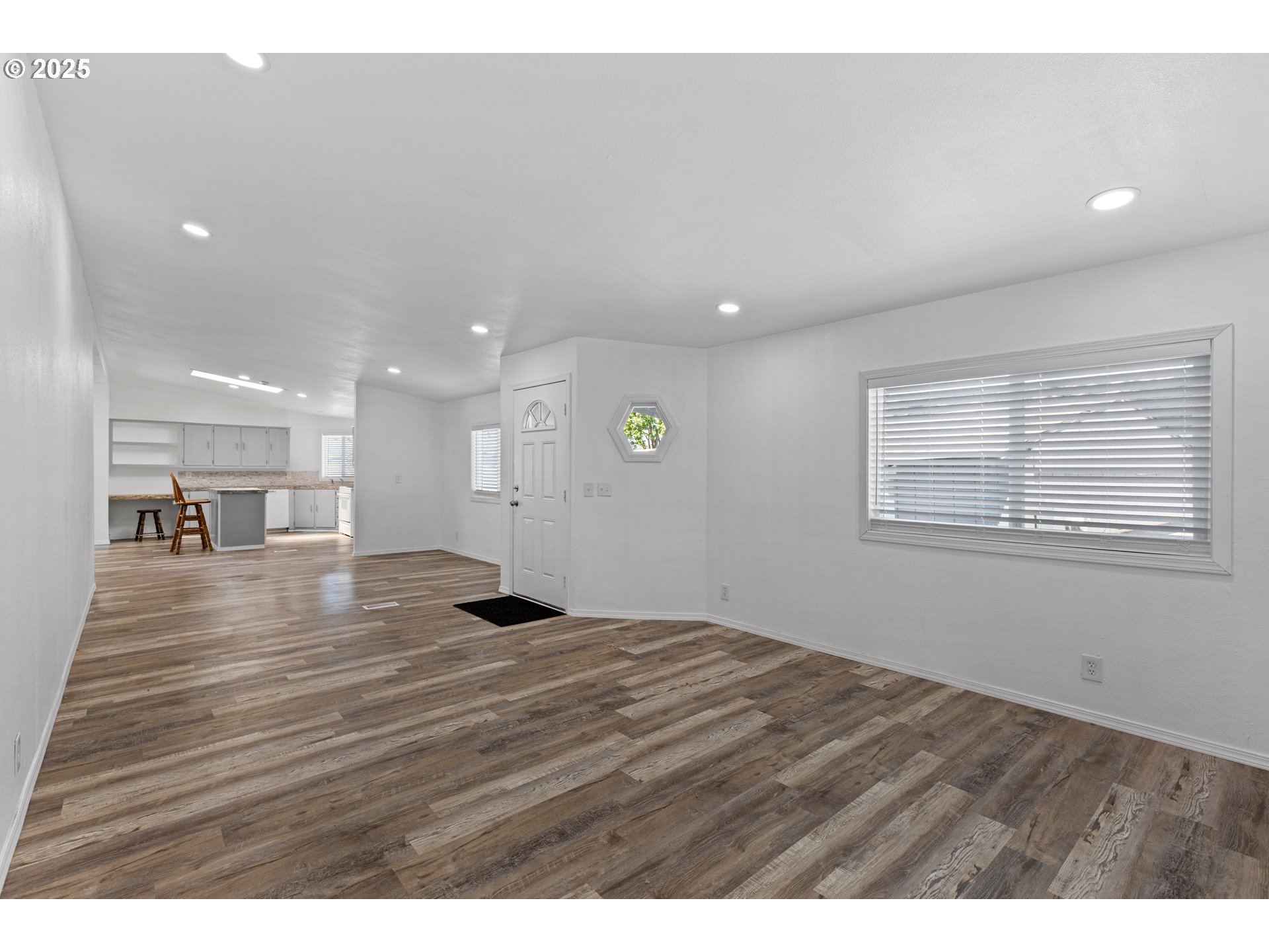 78 Manor Loop Roseburg, OR 97471 - Photo 7 of 45 a view of empty room with wooden floor