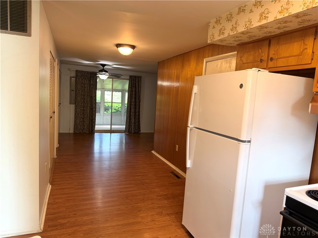 6820 Rushleigh Road Englewood, OH 45322 - Photo 7 of 23