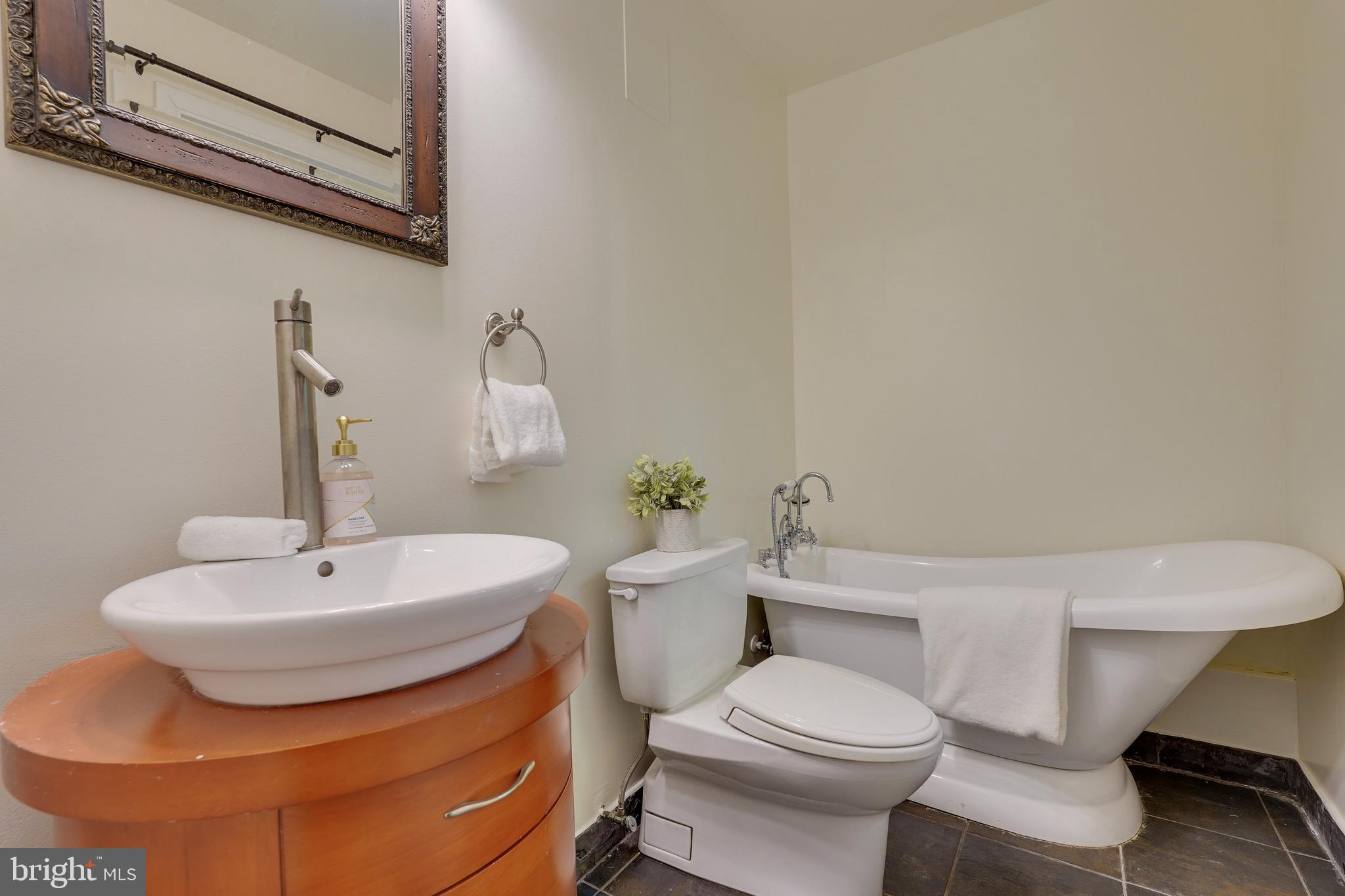 7307 Nevis Road Bethesda, MD 20817 - Photo 23 of 47