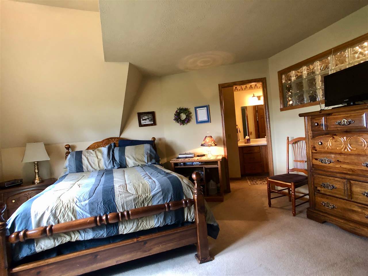 8392 North Kilbuck Road Monroe Center, IL 61052 - Photo 13 of 29 Gallery Image 13